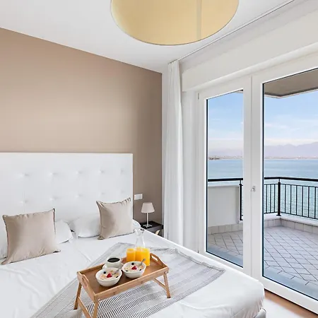 Apartment Residenza Miralago Iv By Wonderful Italy